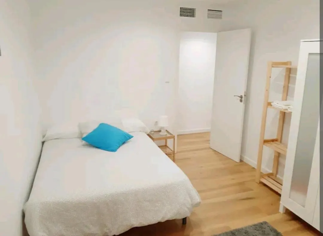 Apartamento Centrico En Granada Con Garaje Gratis. 0*,